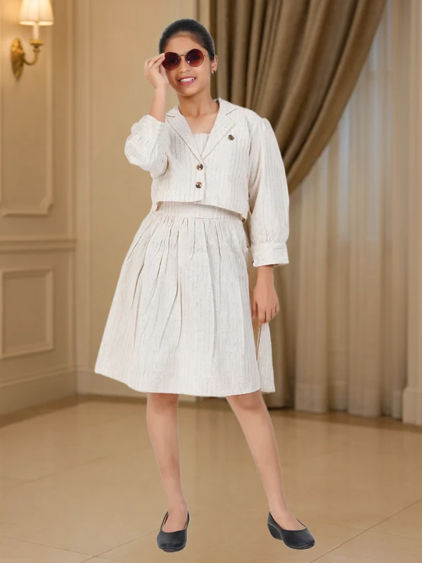 Cute Ruffle & Button Front Frock