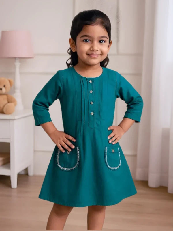 Stylish Front Buttons & Contrast Pocket Detailing